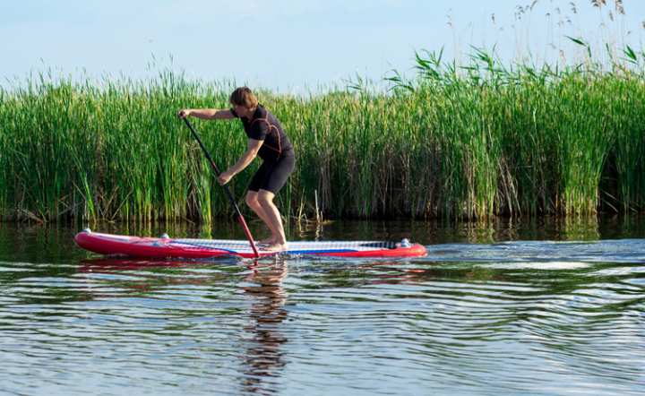 5 Great Paddleboarding Spots in Nevada